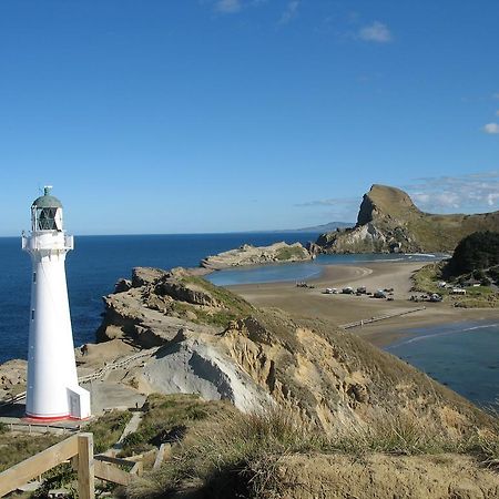 Castlepoint Holiday Park & Motels Экстерьер фото