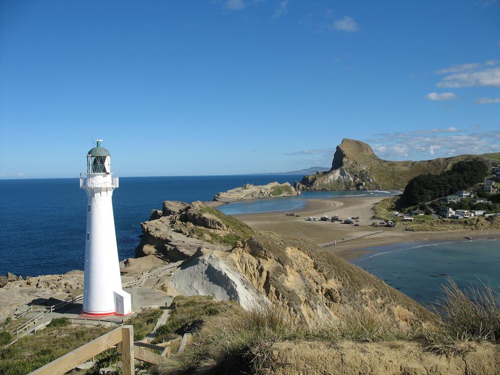Castlepoint Holiday Park & Motels Экстерьер фото