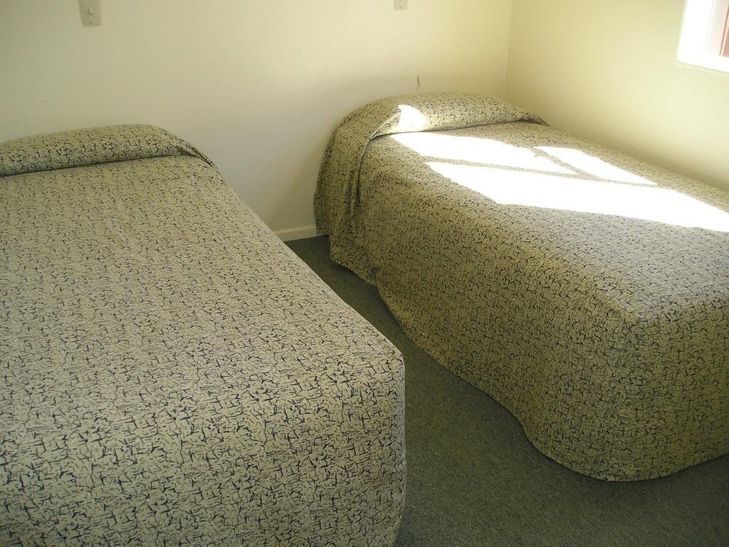 Castlepoint Holiday Park & Motels Номер фото
