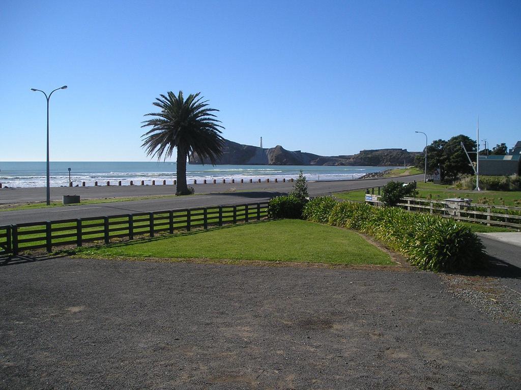 Castlepoint Holiday Park & Motels Номер фото